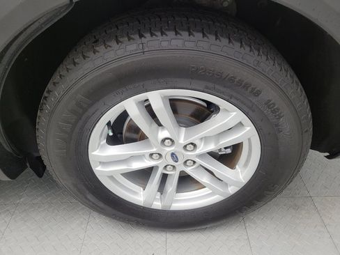 Used 2020 Ford Explorer XLT w/ Equipment Group 202A image 31