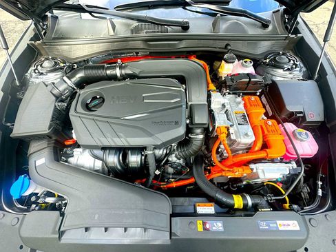 New 2025 Hyundai Sonata SEL image 17