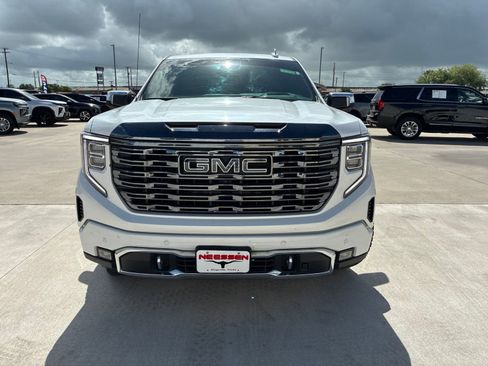Used 2024 GMC Sierra 1500 Denali Ultimate AWD/4WD image 2
