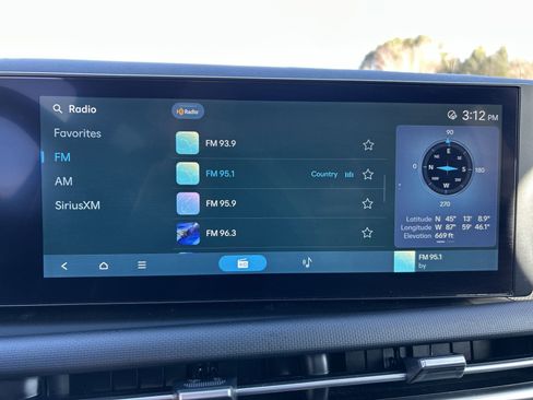 Used 2025 Hyundai Tucson SEL image 16