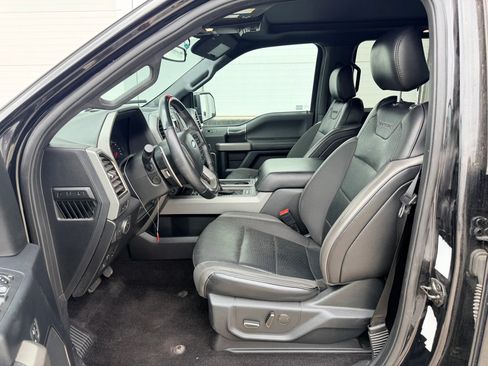 Used 2019 Ford F150 Raptor w/ Equipment Group 802A Luxury AWD/4WD image 11