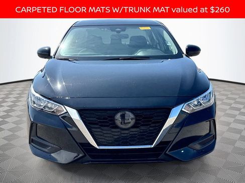 Used 2022 Nissan Sentra SV w/ Trunk Package image 2