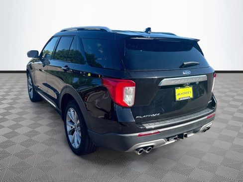Used 2022 Ford Explorer Platinum w/ Equipment Group 601A AWD/4WD image 37