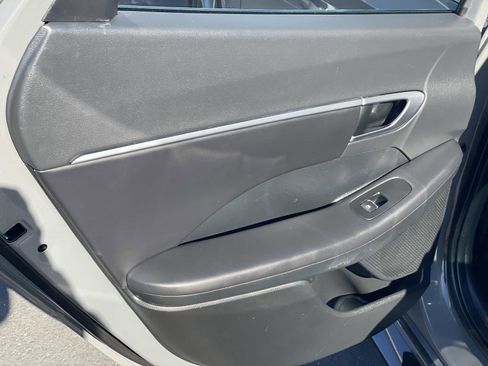 Certified 2022 Hyundai Sonata SEL w/ Convenience Package image 22