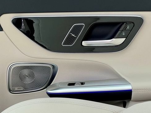 Certified 2026 Mercedes-Benz GLC 300 4MATIC image 35