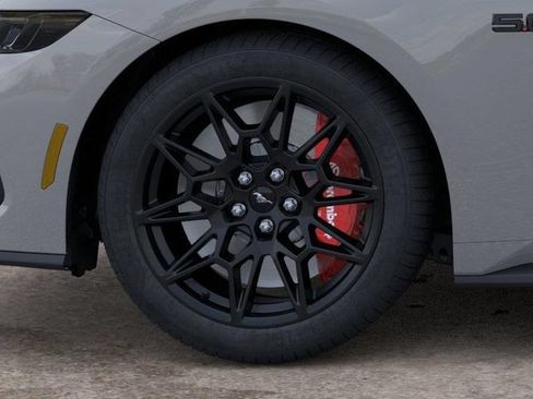 New 2026 Ford Mustang GT Premium w/ GT Performance Package RWD image 19