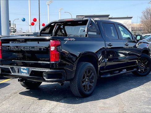 Used 2024 Chevrolet Silverado 1500 Custom w/ Turbomax Blackout Package image 10