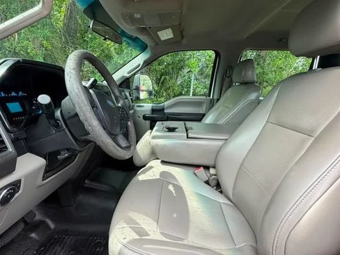 Used 2019 Ford F250 XL w/ Power Equipment Group AWD/4WD image 13