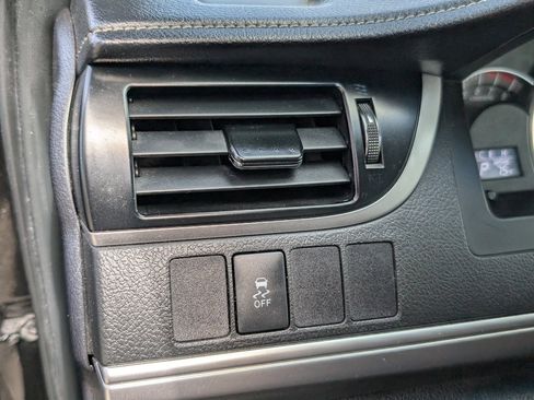 Used 2013 Toyota Camry SE FWD image 14