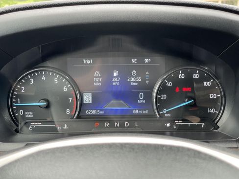 Used 2023 Ford Explorer Limited w/ Equipment Group 301A RWD image 20