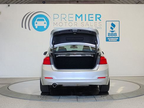 Used 2017 BMW 320i Sedan image 55