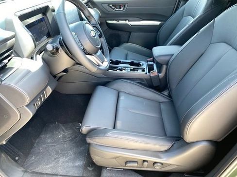 New 2026 Subaru Outback Touring AWD/4WD image 10
