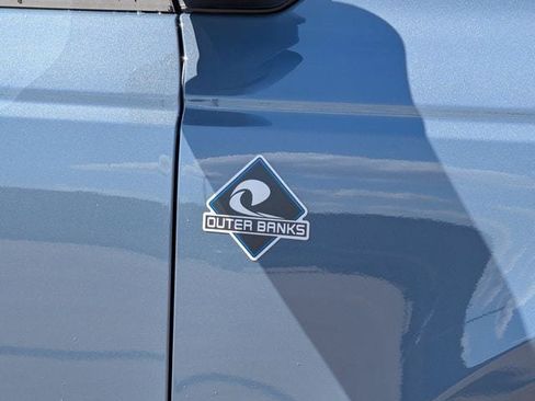 New 2025 Ford Bronco Outer Banks image 40