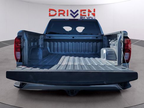 Used 2024 GMC Sierra 1500 Pro w/ Graphite Edition image 9