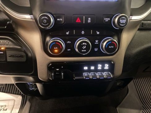 Used 2019 RAM 2500 Laramie AWD/4WD image 25