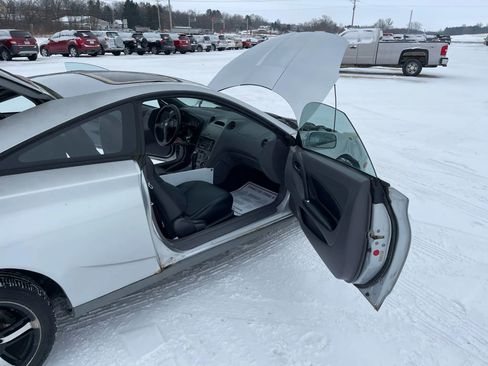 Used 2002 Toyota Celica GT-S image 11