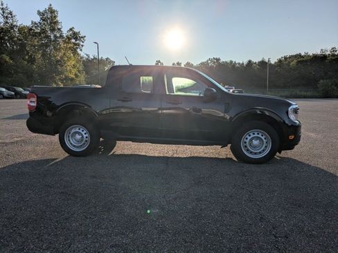 Used 2024 Ford Maverick XL FWD image 4