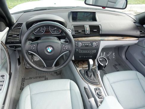 Used 2009 BMW 128i Convertible RWD image 62