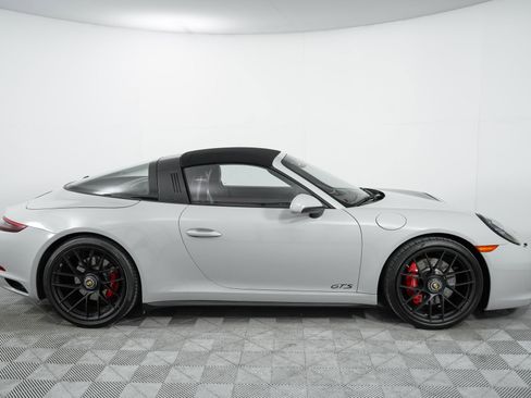 Used 2018 Porsche 911 Targa 4 GTS image 68