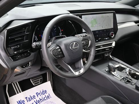 Used 2024 Lexus RX 500h F Sport w/ Convenience Package image 19