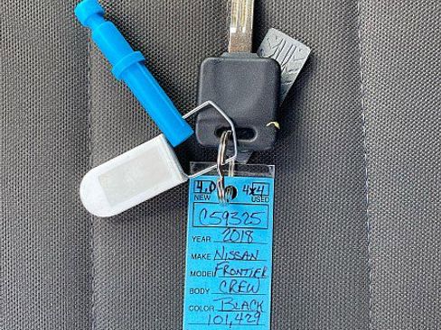 Used 2018 Nissan Frontier PRO-4X image 27