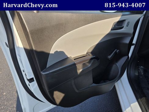 Used 2020 Chevrolet Sonic LS image 29