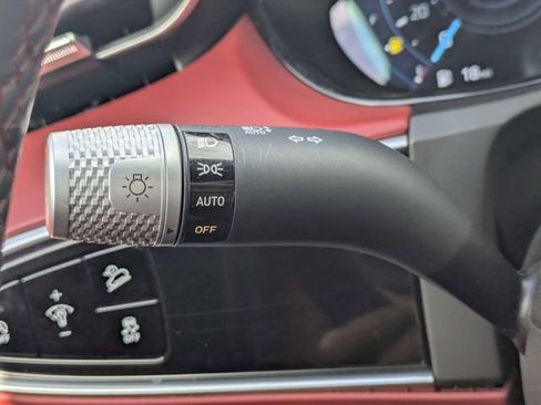 Used 2023 Genesis GV70 3.5T Sport w/ Sport Prestige Package image 28