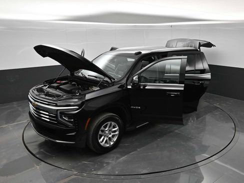 Used 2025 Chevrolet Tahoe LT AWD/4WD image 47