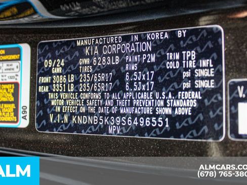 Used 2025 Kia Carnival FWD image 43