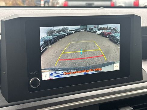 Used 2025 Toyota 4Runner TRD Off-Road image 21