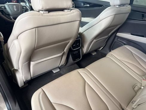 Certified 2022 Lincoln Nautilus Reserve AWD/4WD image 28