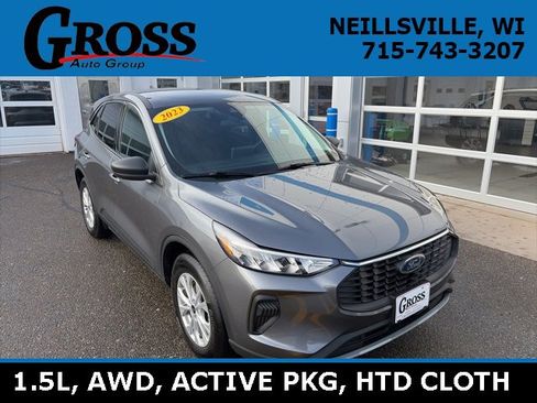 Used 2023 Ford Escape Active image 1