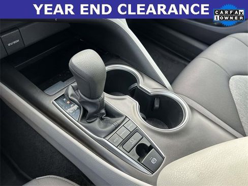 Used 2023 Toyota Camry LE image 28