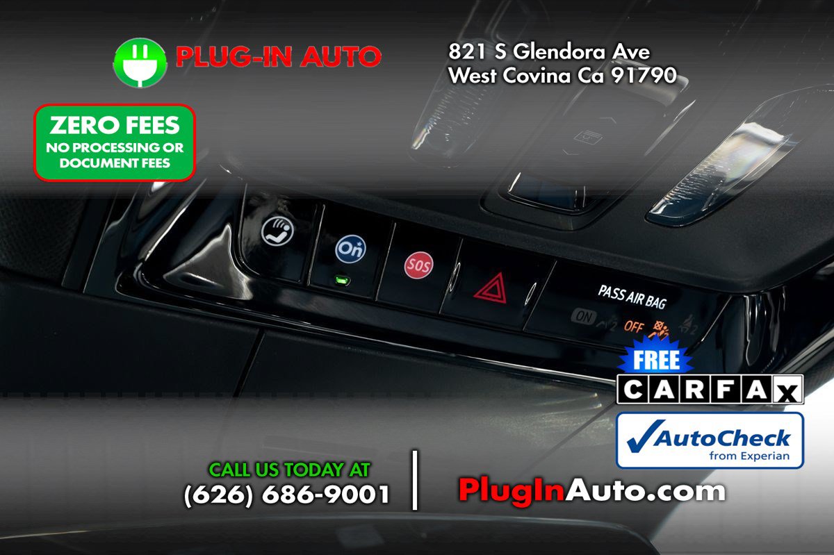 Used 2024 Cadillac Lyriq Luxury w/ LPO, Floor Liner Package RWD image 26