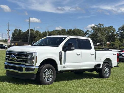 Used 2024 Ford F250 Lariat AWD/4WD image 13