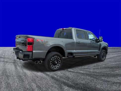 New 2026 Ford F350 Platinum w/ FX4 Off-Road Package image 4