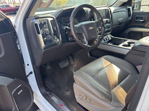 Used 2017 Chevrolet Silverado 2500 LTZ w/ Duramax Plus Package AWD/4WD image 10