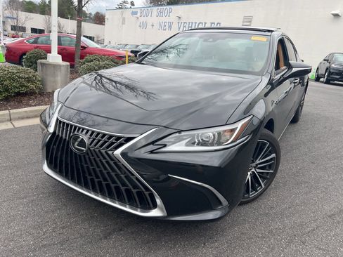 Used 2025 Lexus ES 350 image 1