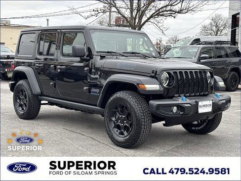 Used 2023 Jeep Wrangler Unlimited image 1