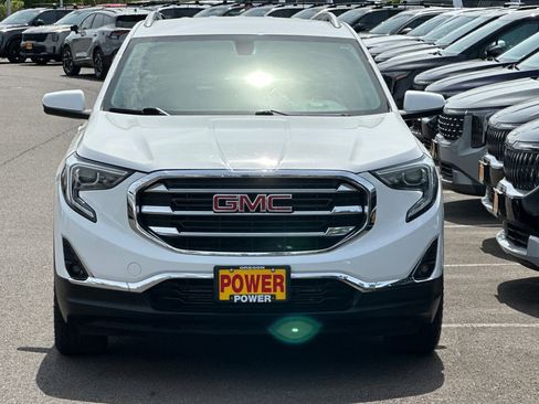 Used 2019 GMC Terrain SLT w/ Preferred Package FWD image 9