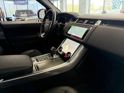 Used 2019 Land Rover Range Rover Sport SE AWD/4WD image 36