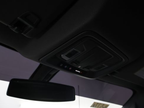 Used 2022 Chevrolet Silverado 2500 LT w/ Z71 Sport Edition image 12