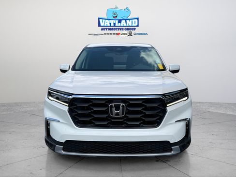 Certified 2025 Honda Pilot EX-L image 8