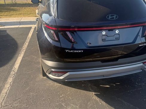 Certified 2026 Hyundai Tucson Limited AWD/4WD image 6