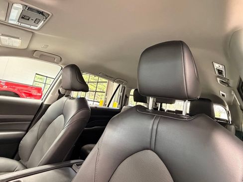 Used 2024 Toyota Grand Highlander AWD Hybrid image 22