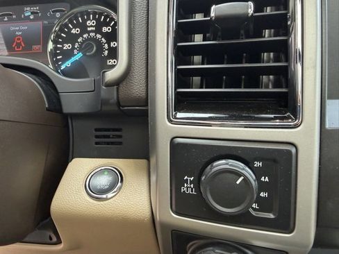 Used 2019 Ford F150 Lariat w/ Equipment Group 502A Luxury image 39