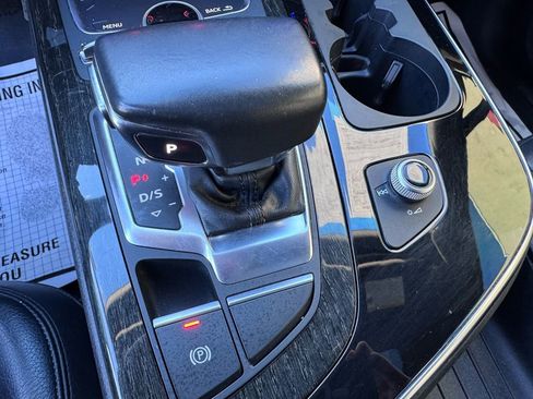 Used 2019 Audi Q7 3.0T Premium w/ Convenience Package image 26