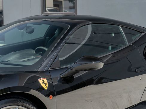 Used 2018 Ferrari 488 GTB RWD image 31