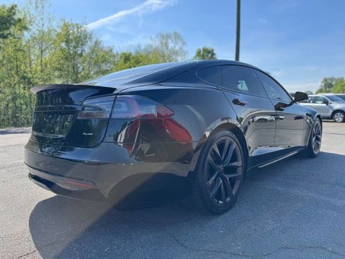 Used 2021 Tesla Model S Plaid image 7