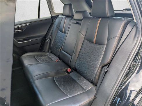 Used 2019 Toyota RAV4 Adventure image 17